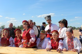 Парк Дружбы Народов в "Волгарь" - закладка национальных подворий